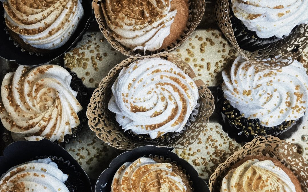 7 Easy Homemade Frosting Recipes